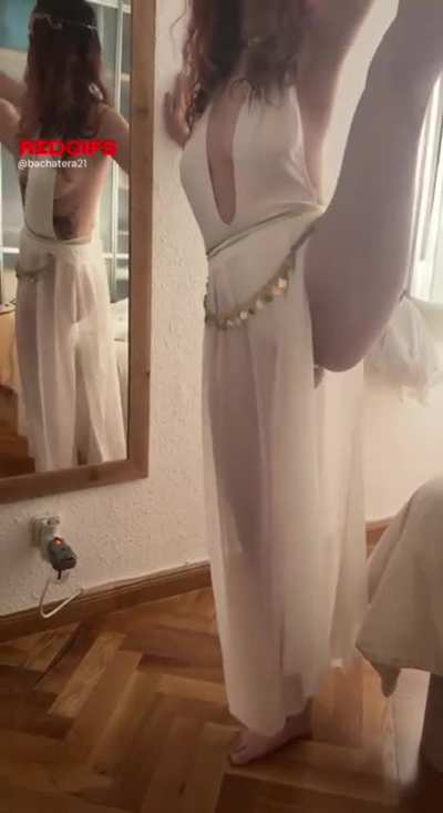 So... I'm kinda flexible (Dancer!) and I've realized I've never requested in here a flexibility (and horny!) challenge. Any proposals? [f]