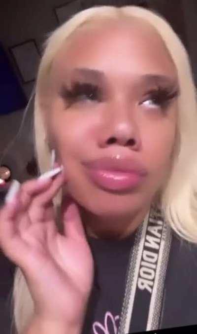 💋👄