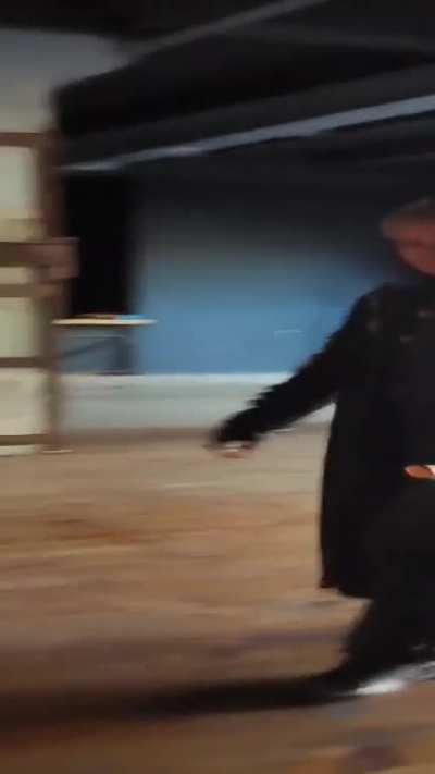 wide Vergil coming for you