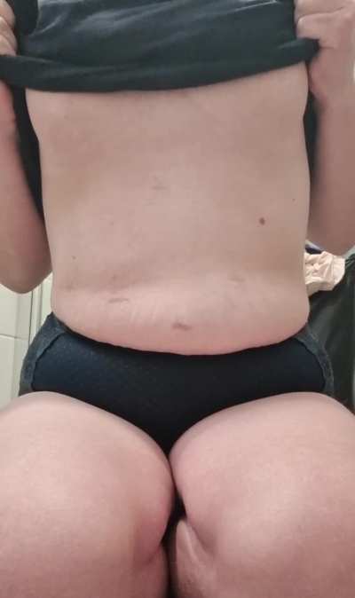 Aina on hyv&auml; p&auml;iv&auml; tehd&auml; titty drop 🤭