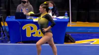 Towson&rsquo;s ELISE TISLER🖤💛🐯