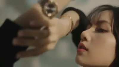 Lisa's Bulgari ad