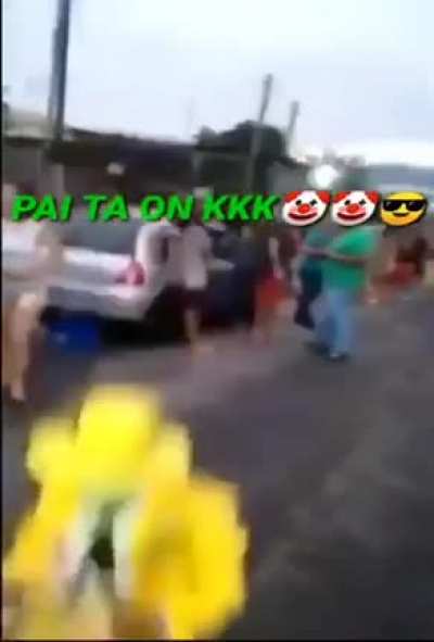 Pai t&aacute; on