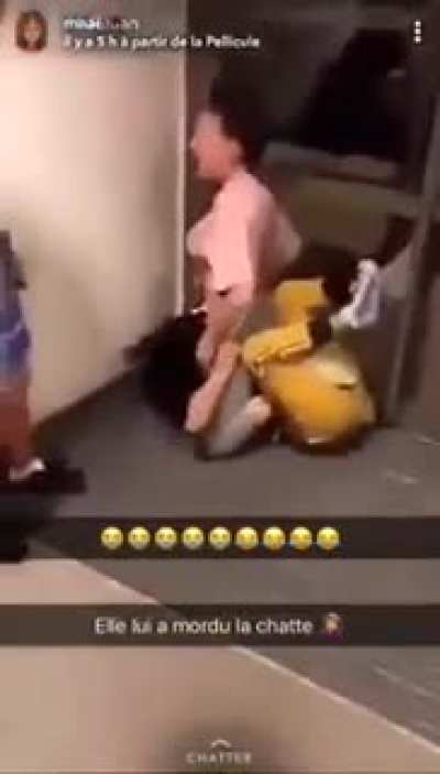 Girl get slammed to the ground, Decides to bite opponents pussy the get away