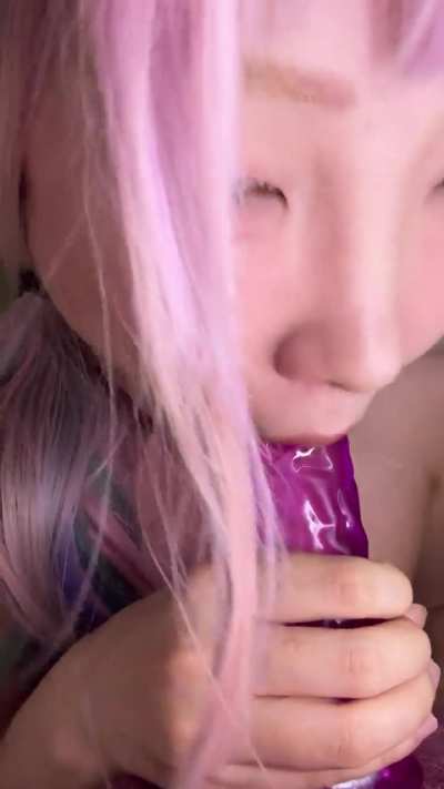 Do I suck dick good for a korean girl?? 💦