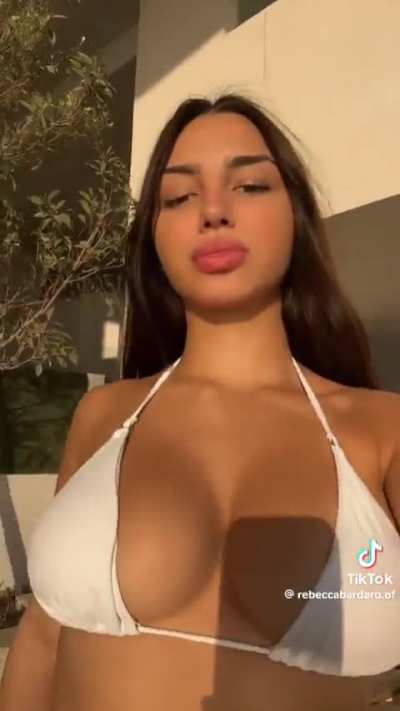 @rebeccabardaro.of