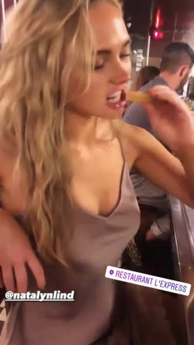 Natalie alyn lind