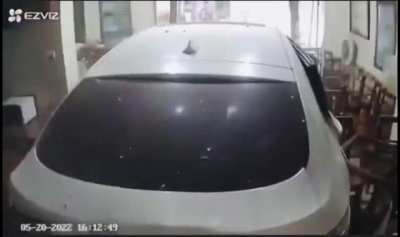 Incoming in reverse