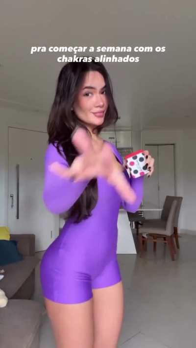 Lara Silva