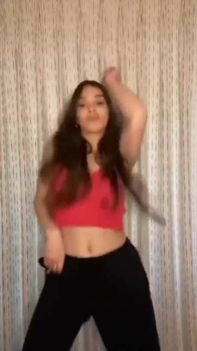 Hailee Steinfeld
