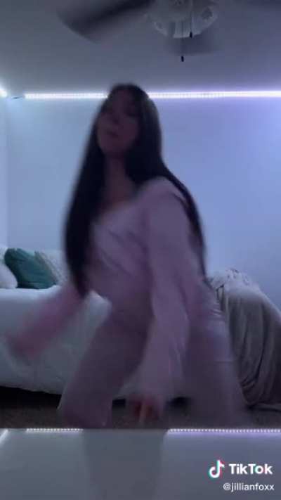 Pawg twerking