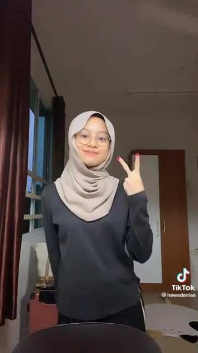 dh lh muka lawa, tekcik pulak tu😩 comel gila weyh🥵
