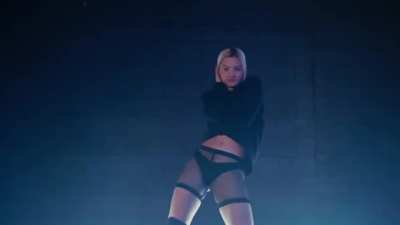 Sexy dance