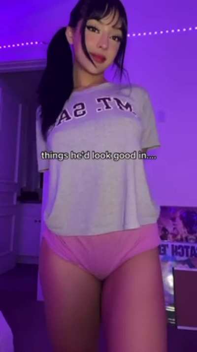 Cute or sexy?👻[nora-x886]