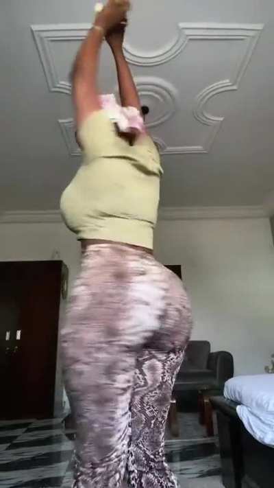 😲