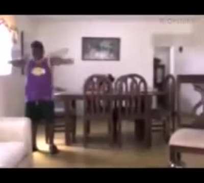 😲 (no se si ya lo vieron pero me pareci&oacute; divertido)