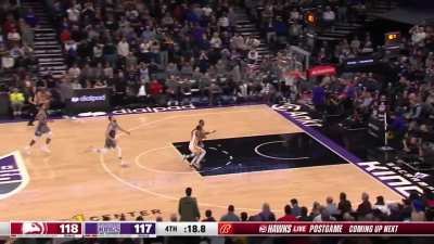 [Highlight] Dejounte Murray strips De’Aaron Fox and gets a layup to put the Hawks up 3 with 16.8 left on the clock. Hawks hang on to win the game.