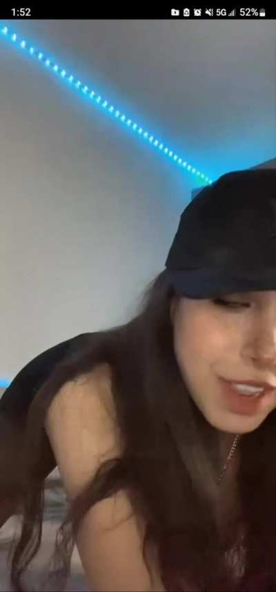 nipslip while twerking