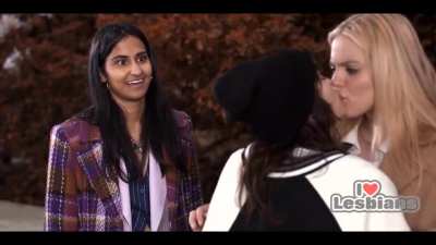 Renee Rapp &amp;amp; Ally Ioannides (The Sex Lives of College Girls - s02e02- Scene #2)