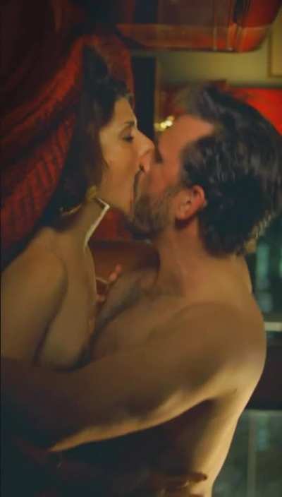Marisa Tomei in &ldquo;Factotum&rdquo;