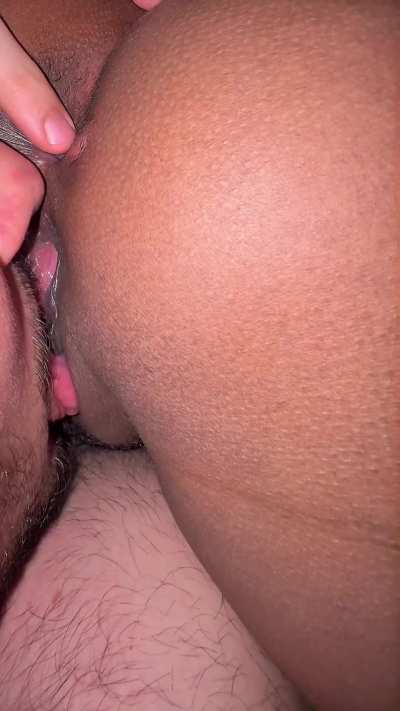 I just put my black ass over my bf&rsquo;s face