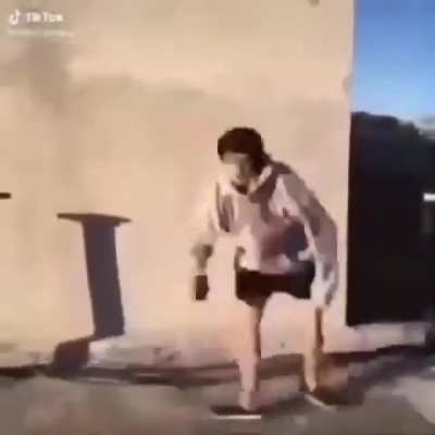 LoL square