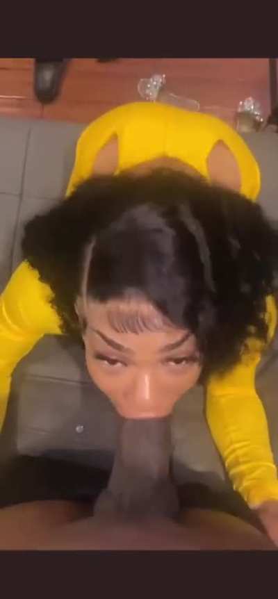 She going crazy ( idk ha name btw)