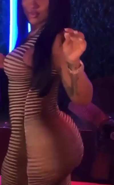 😩