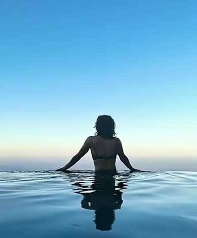Samantha said she is diagnosed with a Disease, but that was just a False Pretext to take a break from serving the Limp Dicks of Old Producers to serve Real Bulls who now have stripped her to minimal and made her post this. As reward to this Bitch must be 