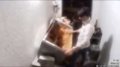 [LFO] Young Indian Man Killed While Operating A Food Processor With Zero Training