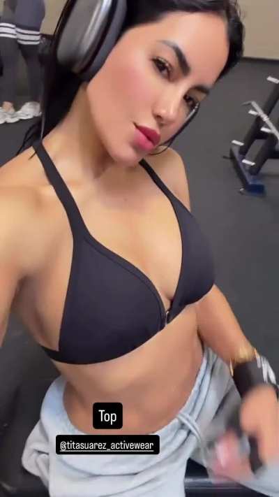 Sexy Jasmina