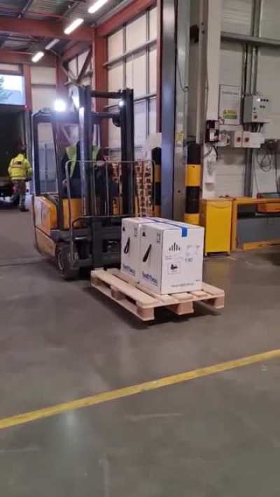 The arrival of the Covid vaccine into Ireland wasn&rsquo;t quite as dramatic or exciting as I hoped so I added a little sound to spice it up! Sound on for this.