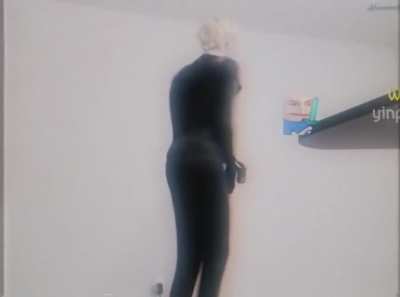 HAPPY FELIX FURSDAY EVERYONE xqcL