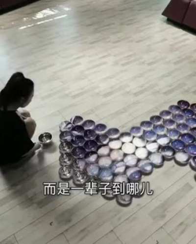 This Girl Spray Paints
