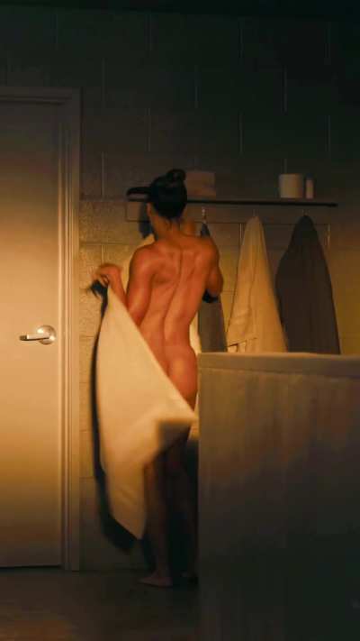 Genesis Rodriguez scene in Series Lioness S02E03 (2024)