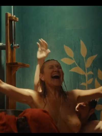 Angelika Niedetzky in love machine 2 (2022)