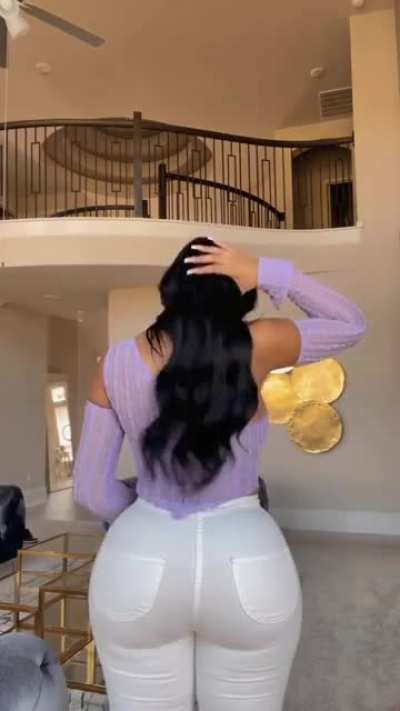@Tiffanieray