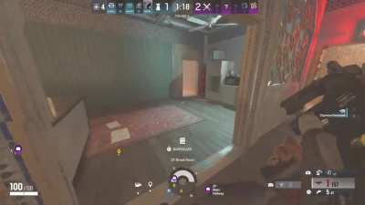 Oryx 3k on border