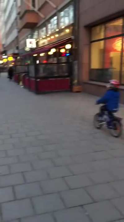 HMBC while I simp on a bike