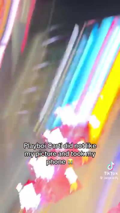 Playboi Carti sends entourage to attack fans after they gave him a silly photo taken from his Instagram