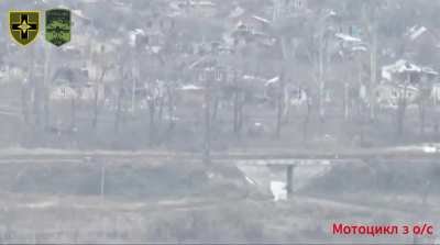 Russian soldier on motorcycle droned.