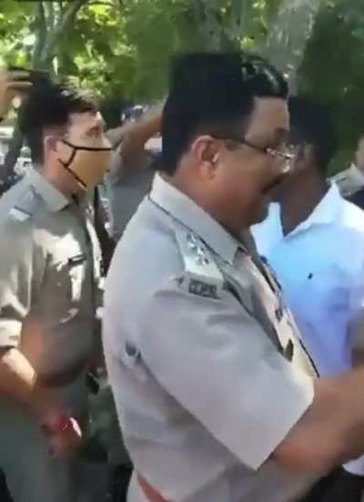 [Arun Pudur] Uttarakhand: According to reports there is a illegal mosque built on the river bank. Hindu youth is asking Police to take action. Instead of listening the arrogant officer is asking him to &lsquo;tone down&rsquo; &amp;amp; is seems to be charging to slap him