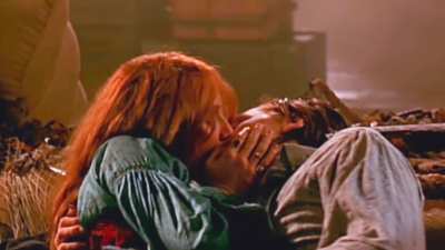 Cameron Diaz tongue kissing scenes in Gangs Of New York (2002)