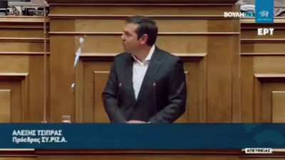 Θα τούς φτιάξω μια ειδική άδεια την οποία δε θα μπορούν να αρνηθούν