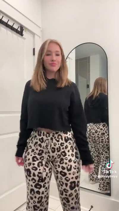 @ashleyylreyy