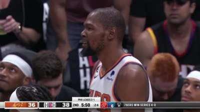 [Highlight] KD picks up 3rd foul on the contest vs. Morris with almost 6 minutes left in the half