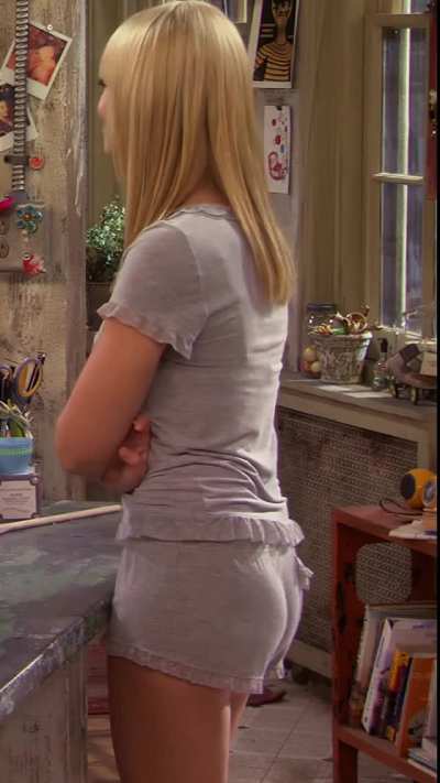 Beth Behrs