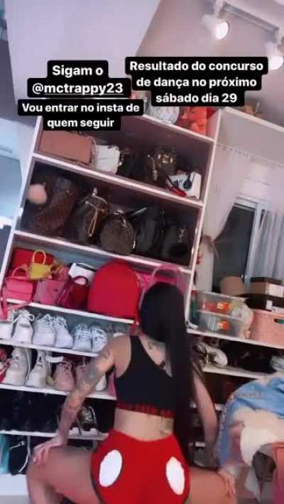 MC Mirella