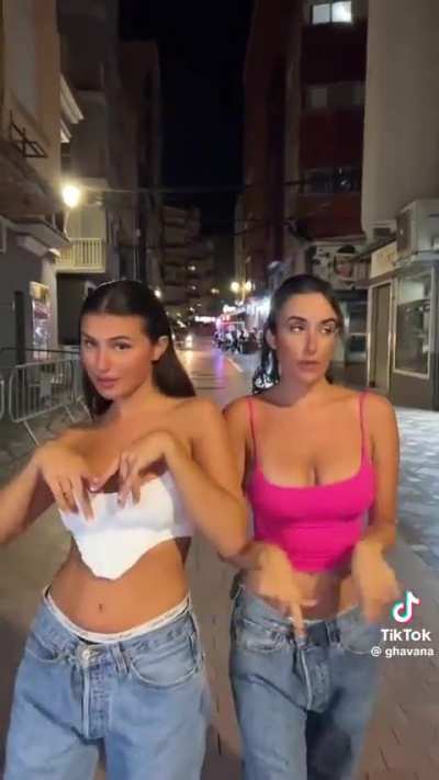 Hottiesss
