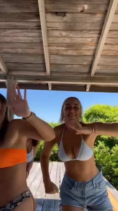 Left girl going crazy